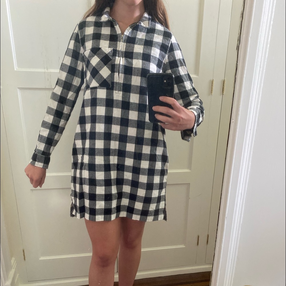Large black and white plaid dress (with pockets)